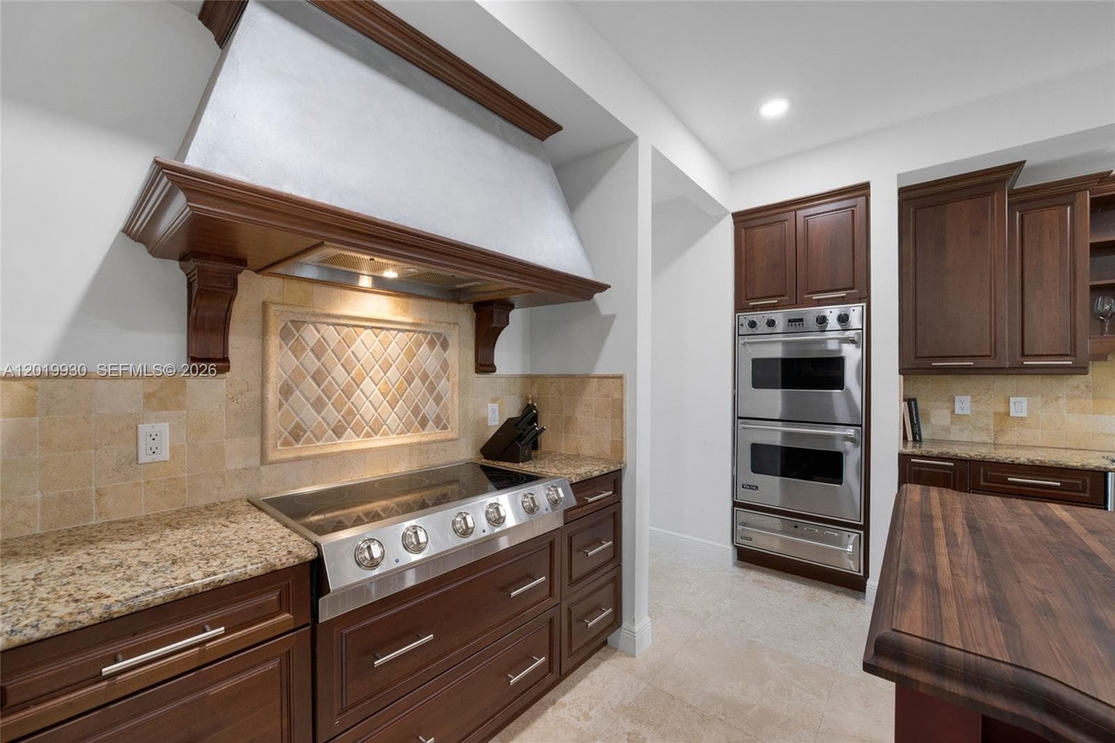 6226 Paradise Point Dr, Palmetto Bay FL 33157 — 48