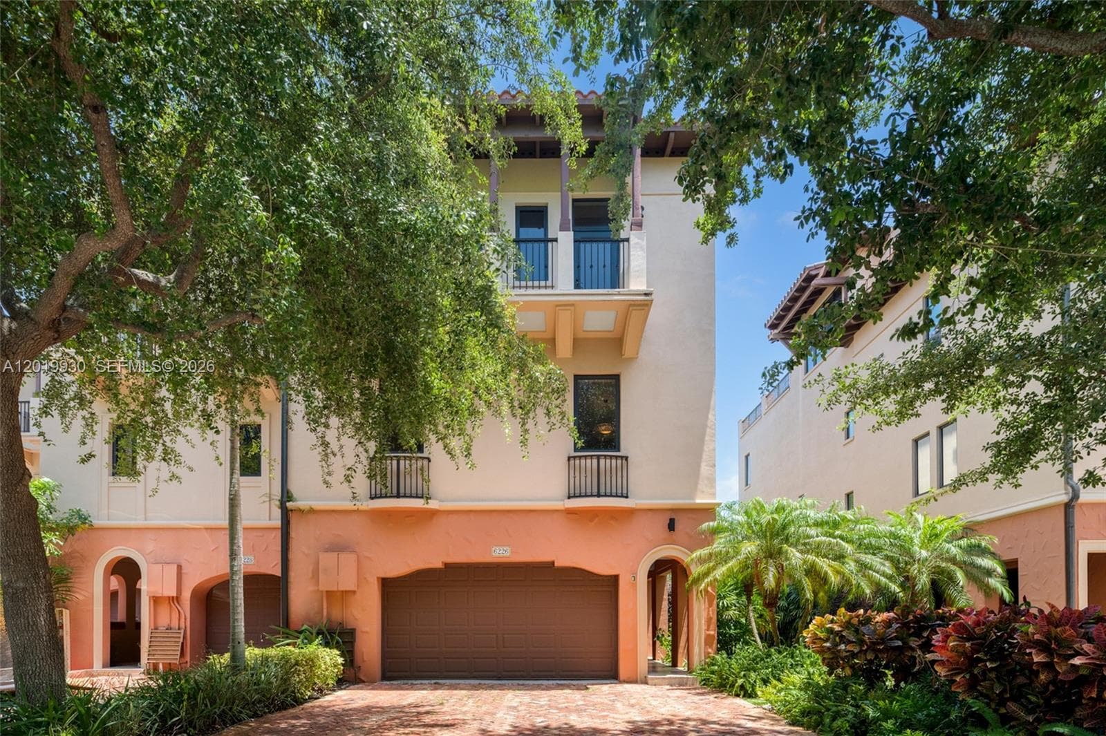 6226 Paradise Point Dr, Palmetto Bay FL 33157 — 64