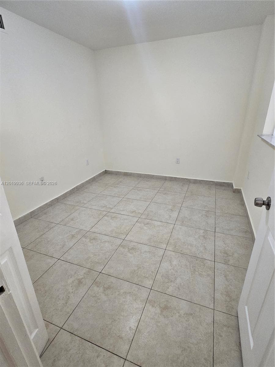 2647 NW 25th Ave # 409, Miami FL 33142 — 14
