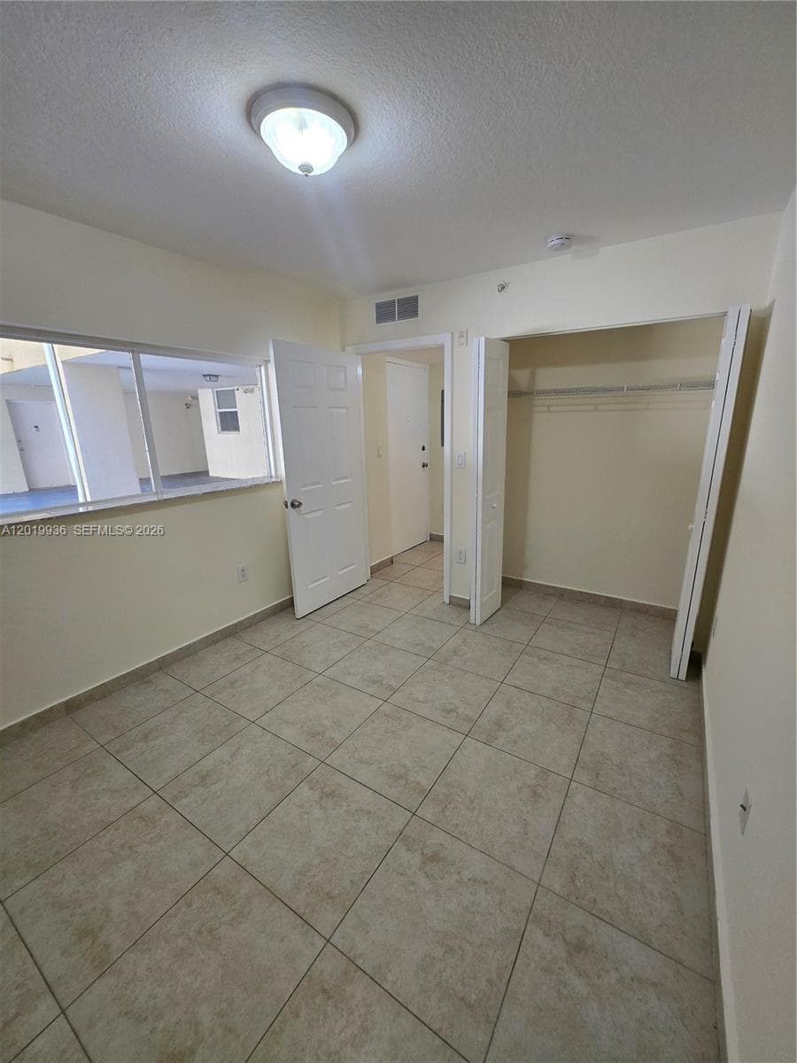 2647 NW 25th Ave # 409, Miami FL 33142 — 15