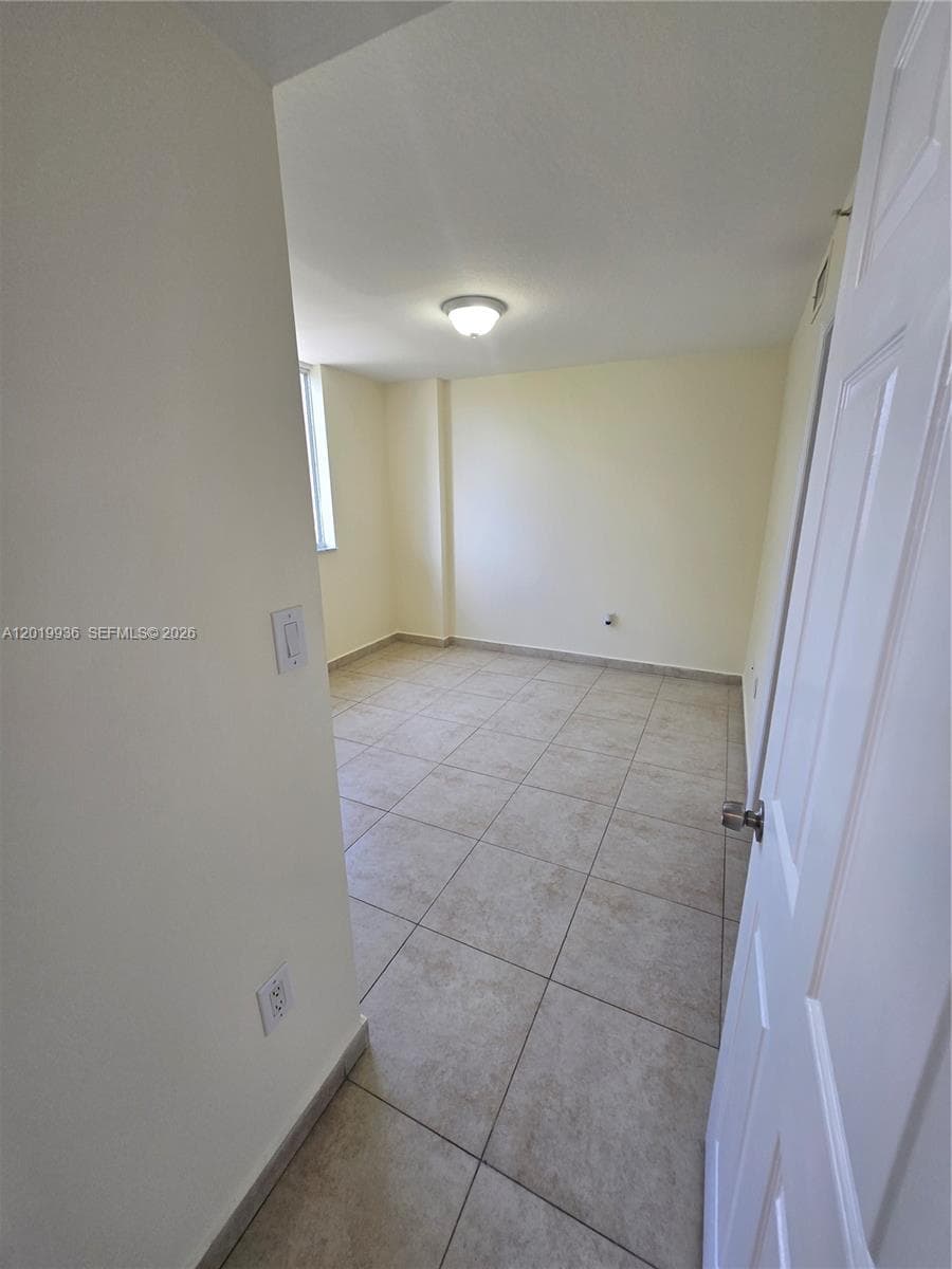 2647 NW 25th Ave # 409, Miami FL 33142 — 11