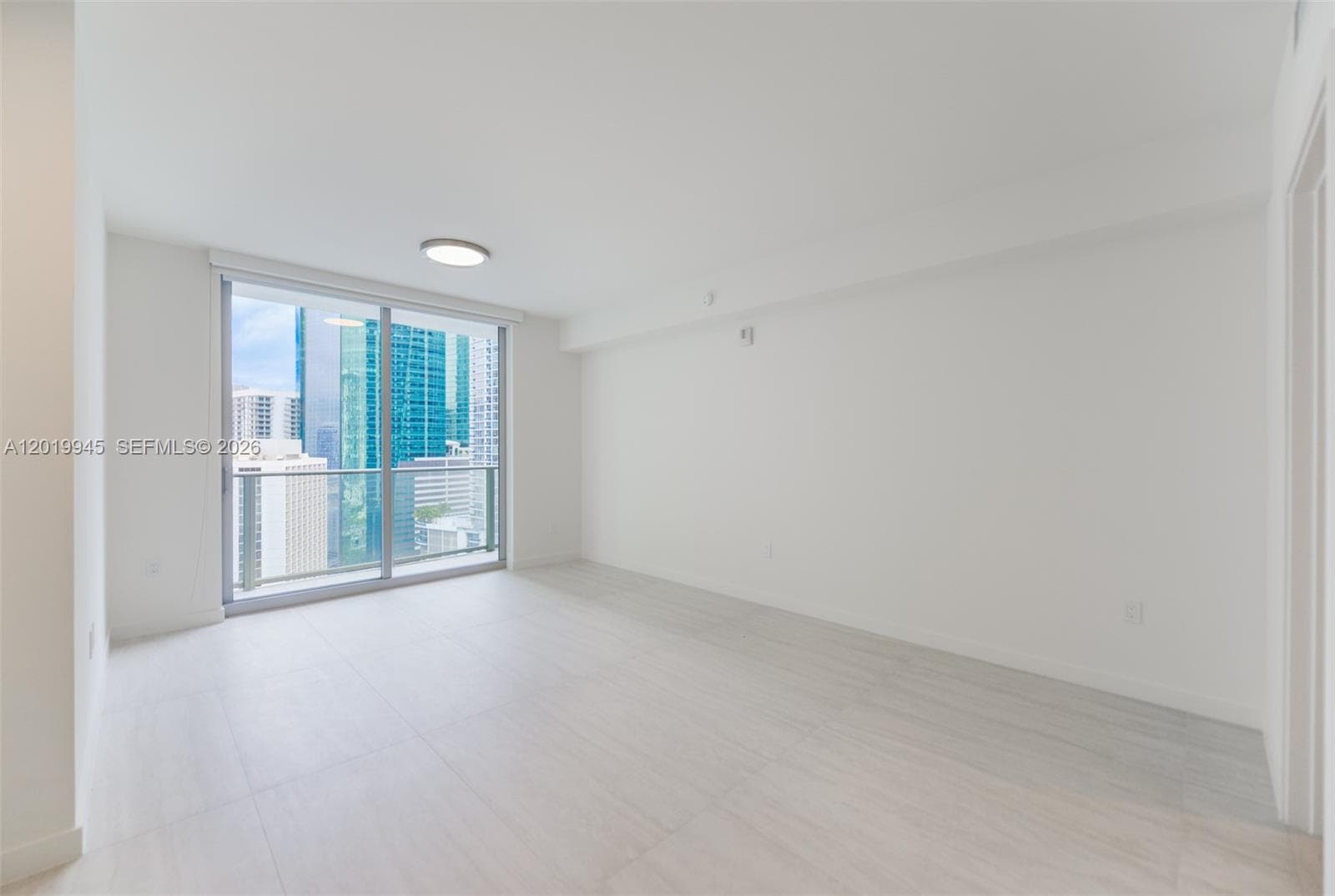 77 5th St # 2604, Miami FL 33131 — 7