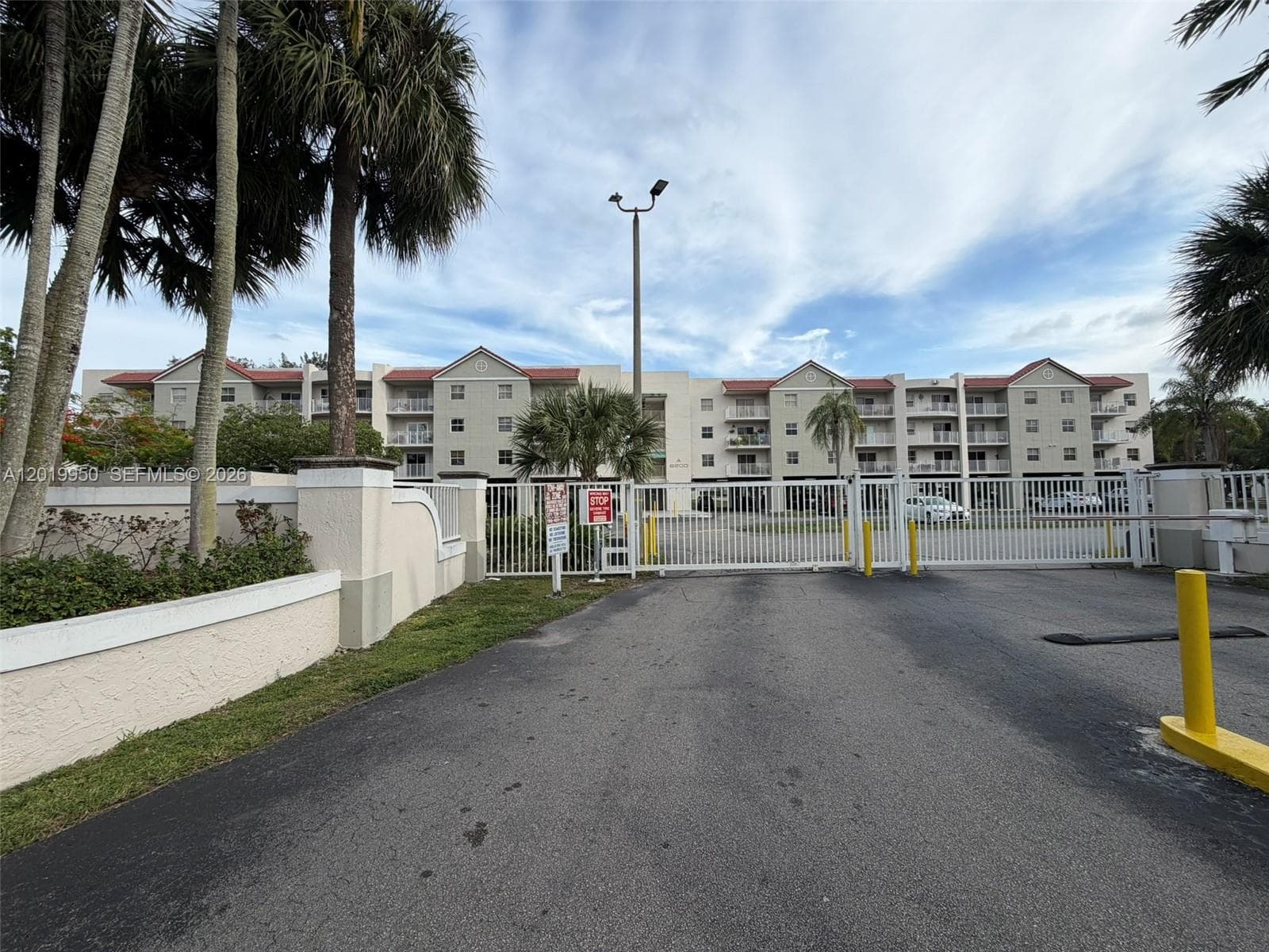 8200 SW 210th St # 213, Cutler Bay FL 33189 — 23