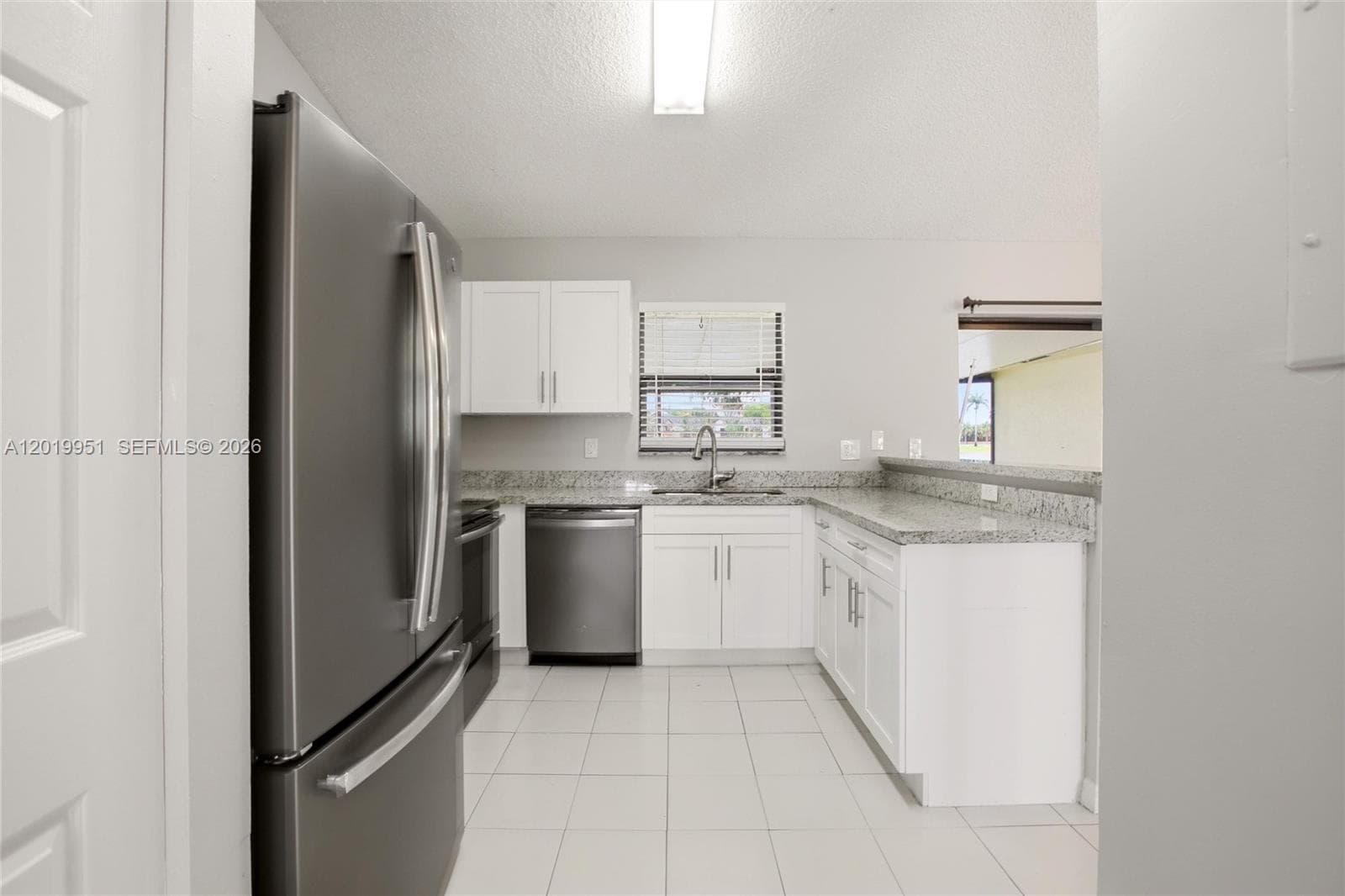 8359 NW 189th St Rd, Hialeah FL 33015 — 16