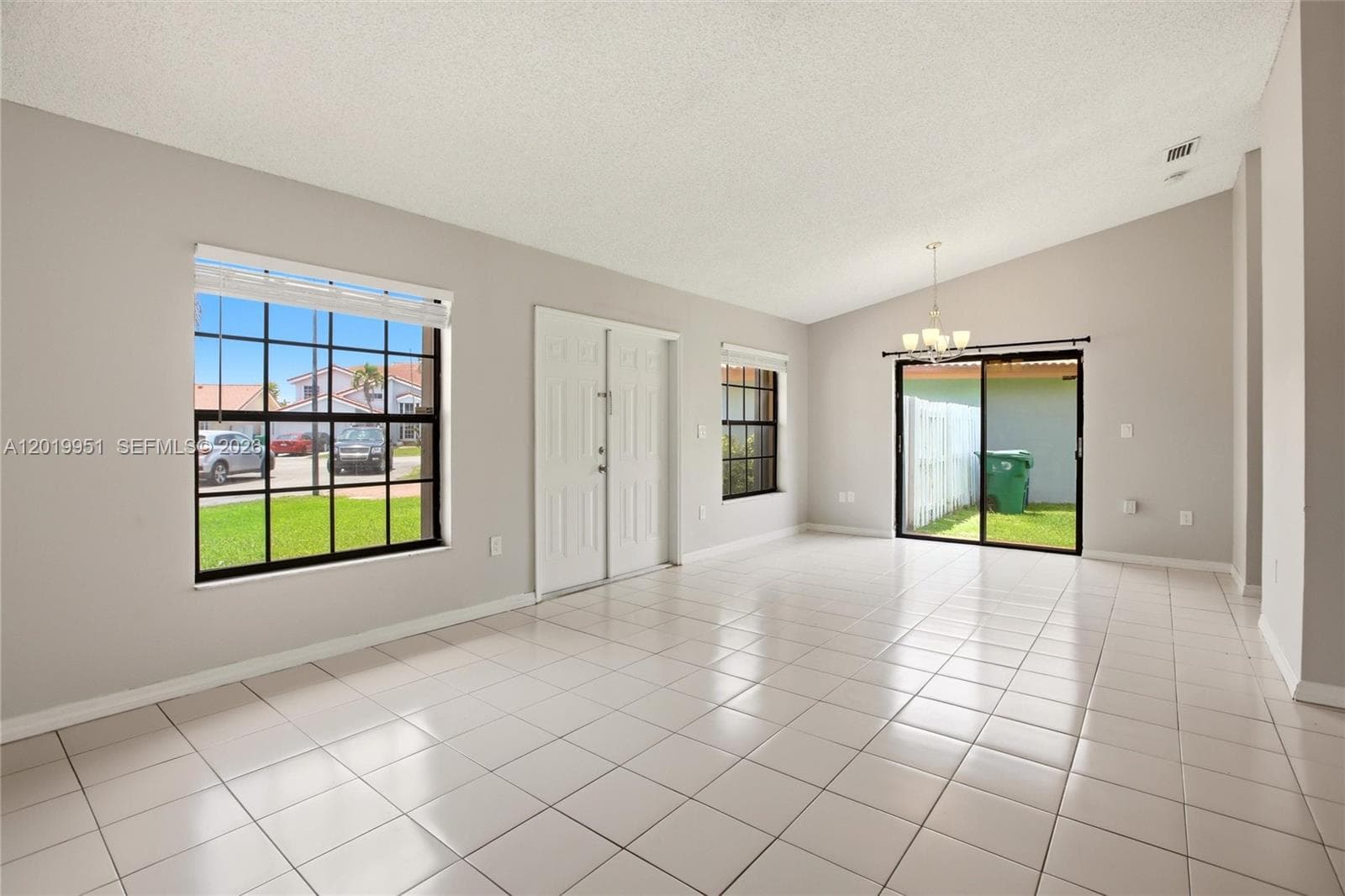 8359 NW 189th St Rd, Hialeah FL 33015 — 10