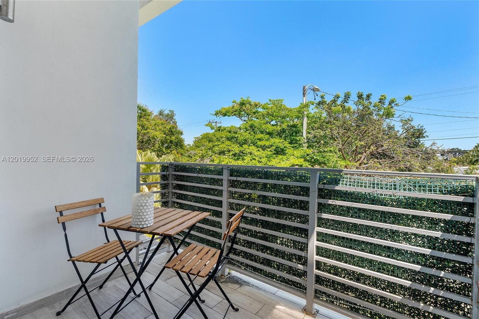2920 SW 25th Ter # B, Miami FL 33133 — 16