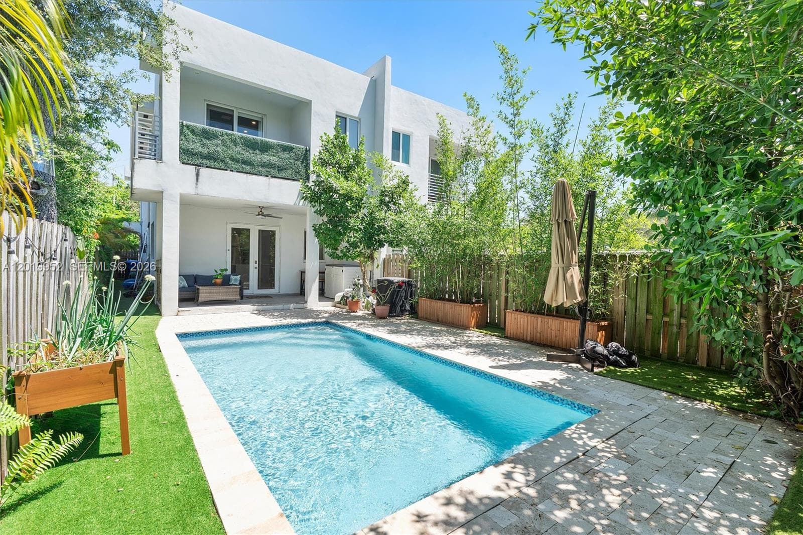 2920 SW 25th Ter # B, Miami FL 33133 — 21