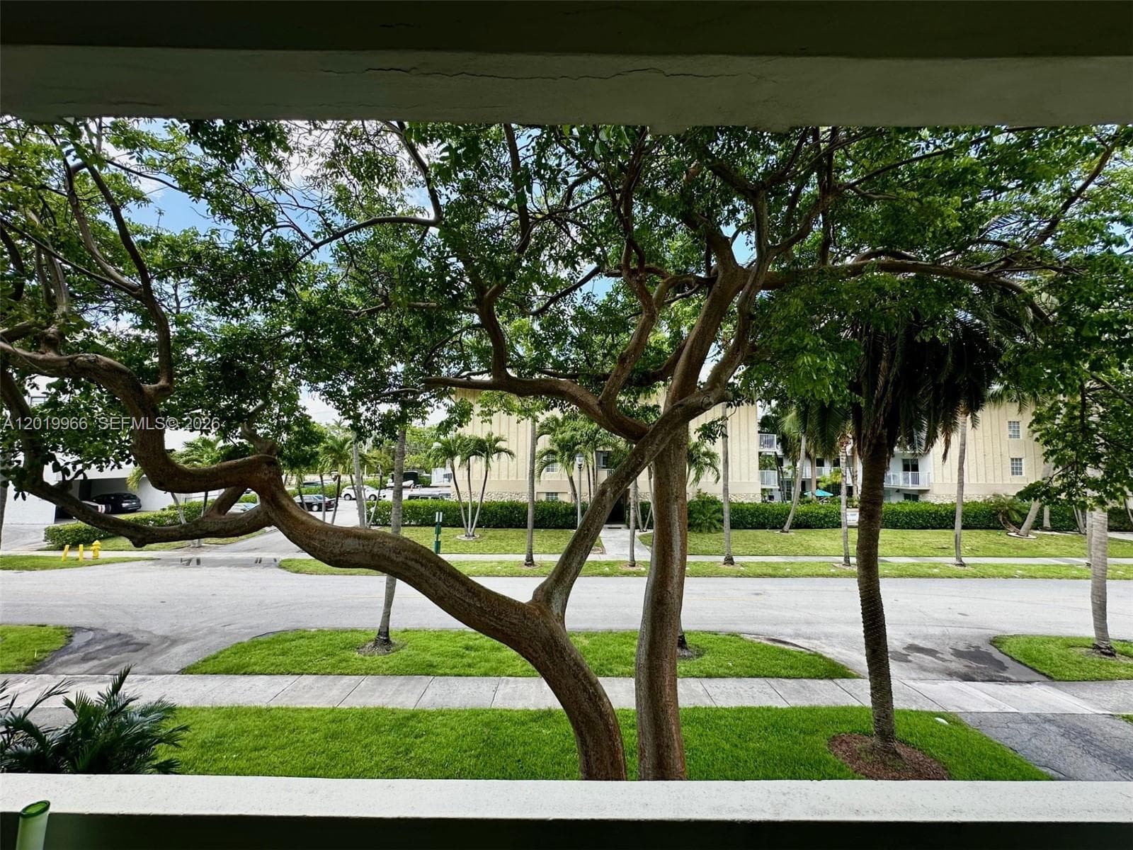 300 Galen Dr # 206, Key Biscayne FL 33149 — 9