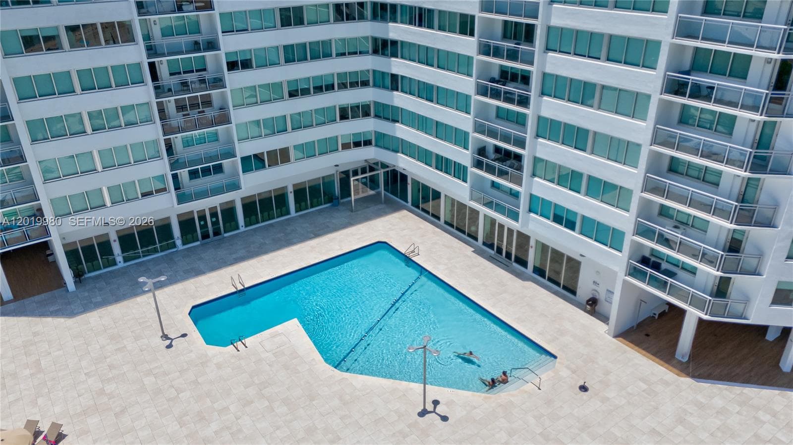 7135 Collins Ave # 712, Miami Beach FL 33141 — 24