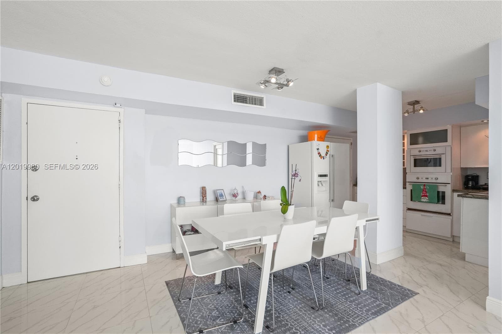 7135 Collins Ave # 712, Miami Beach FL 33141 — 4