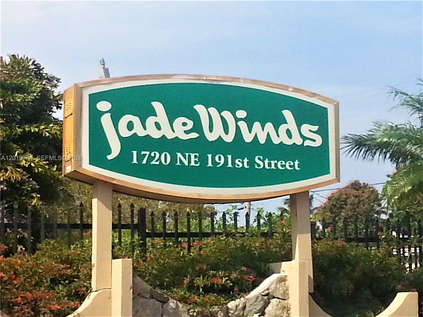 1770 NE 191st St # 1, Miami FL 33179 — 2