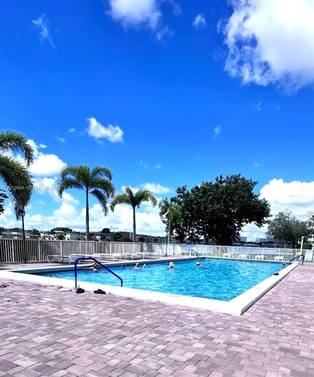 1770 NE 191st St # 1, Miami FL 33179 — 29