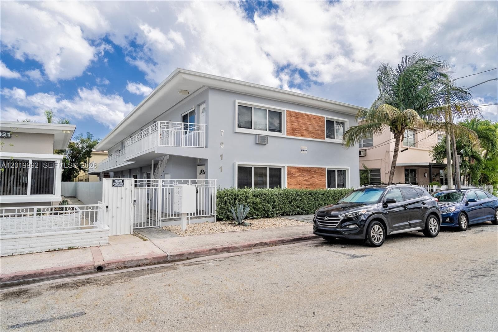 7911 Abbott Ave # 9, Miami Beach FL 33141 — 1
