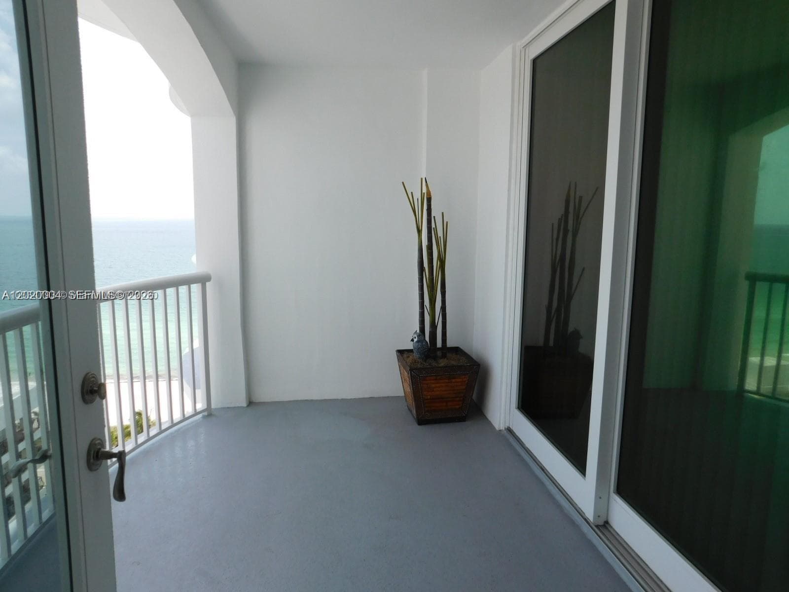 5401 Collins Ave # 1213, Miami Beach FL 33140 — 31