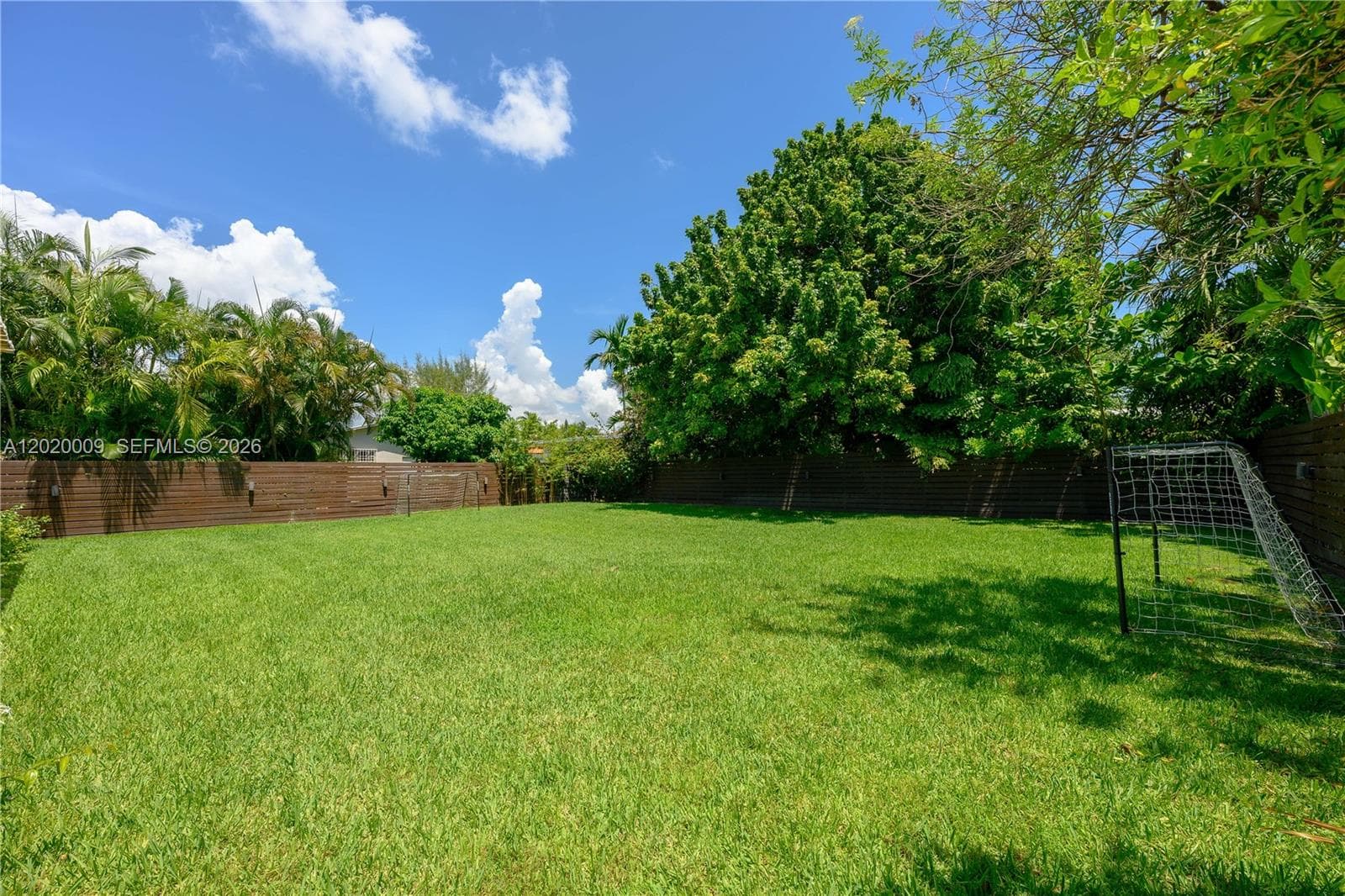 465 NE 112th St, Miami FL 33161 — 36