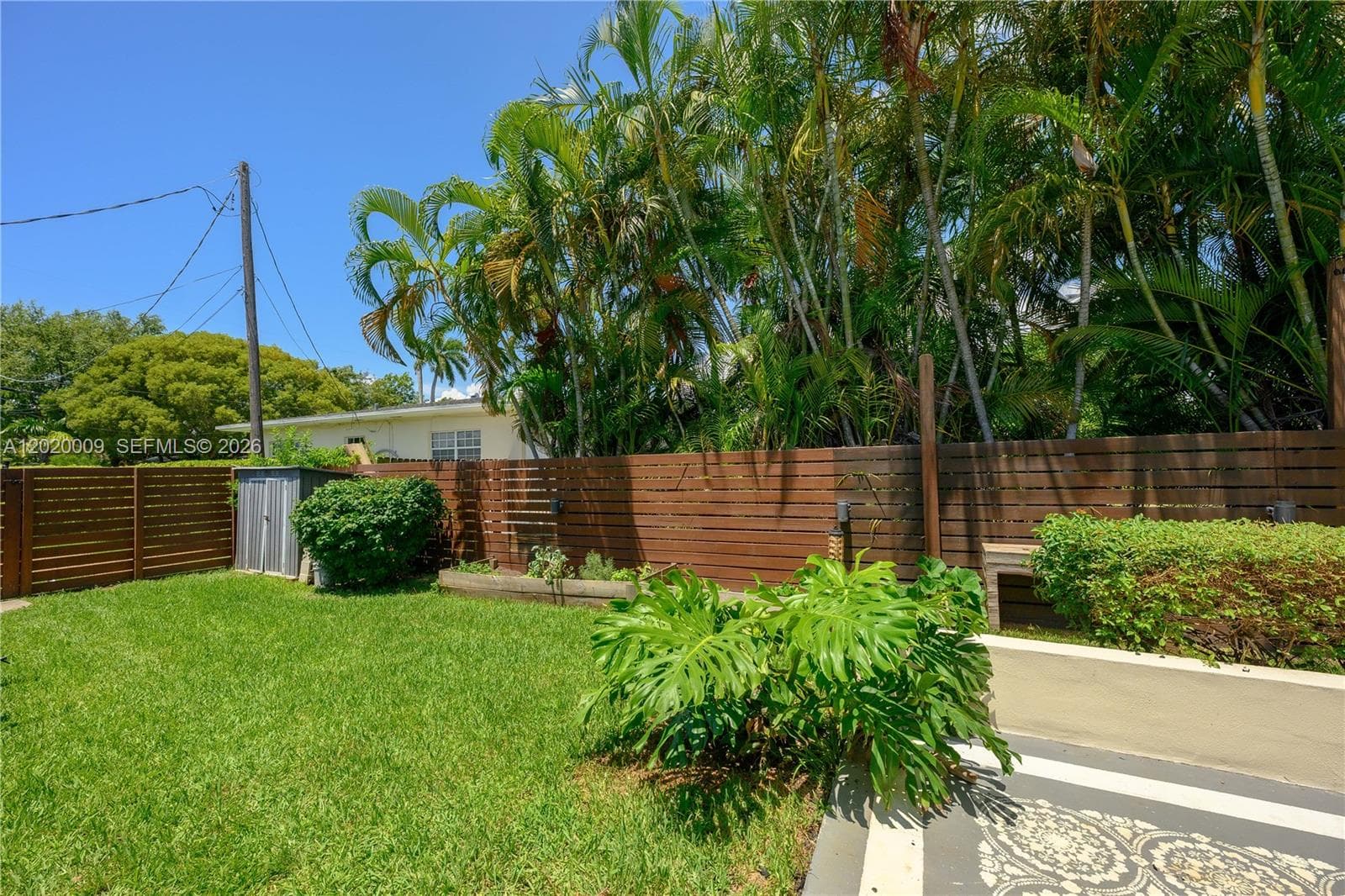 465 NE 112th St, Miami FL 33161 — 35