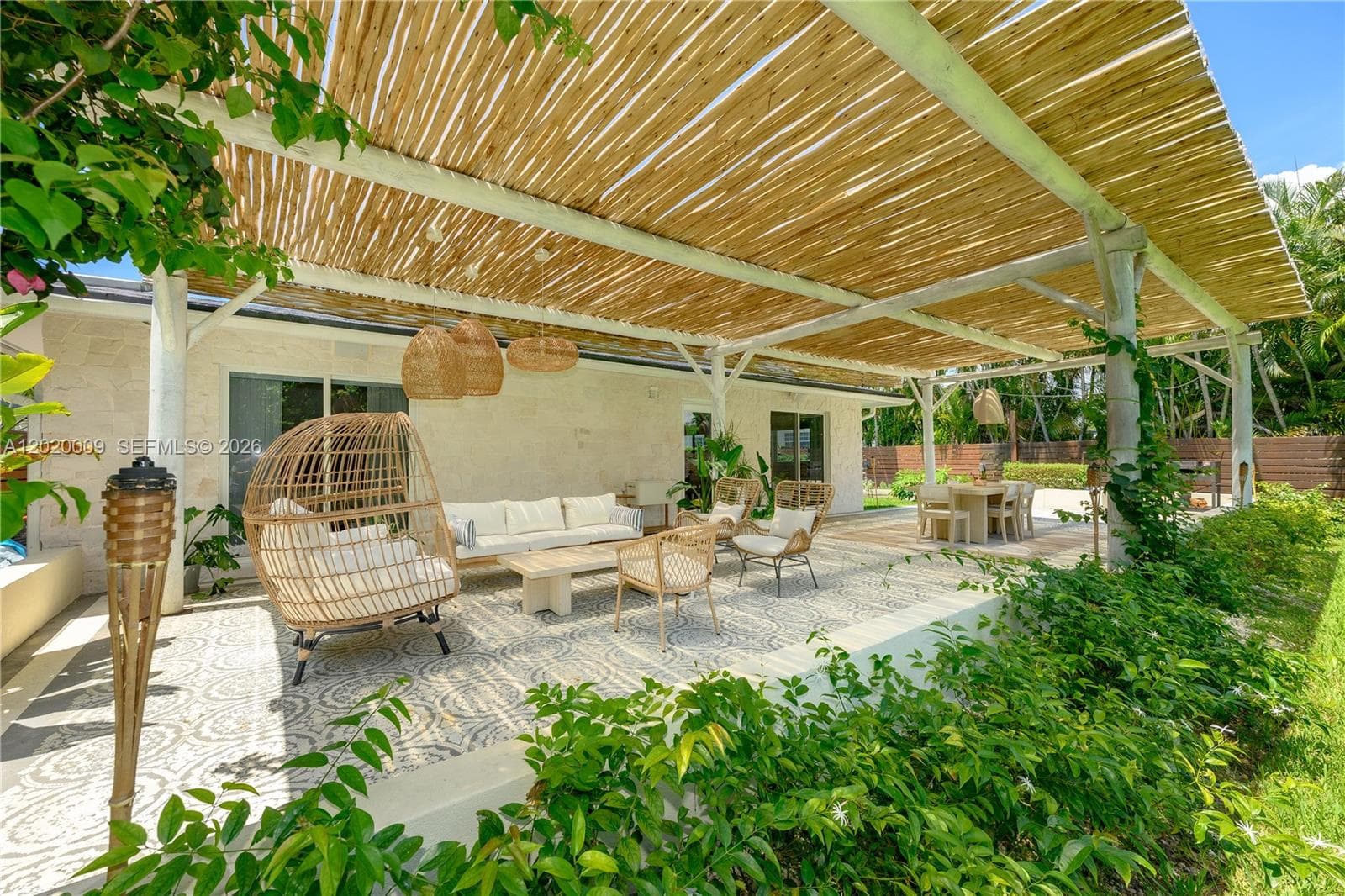 465 NE 112th St, Miami FL 33161 — 25