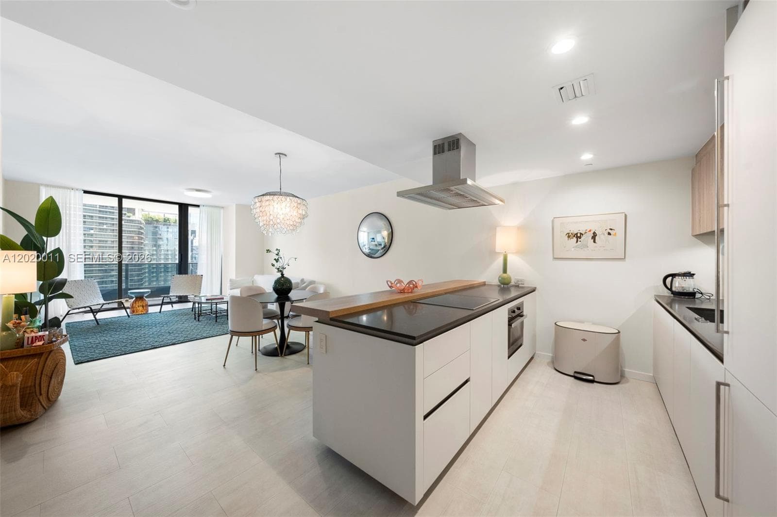 1000 Brickell Plz # 4014, Miami FL 33131 — 2
