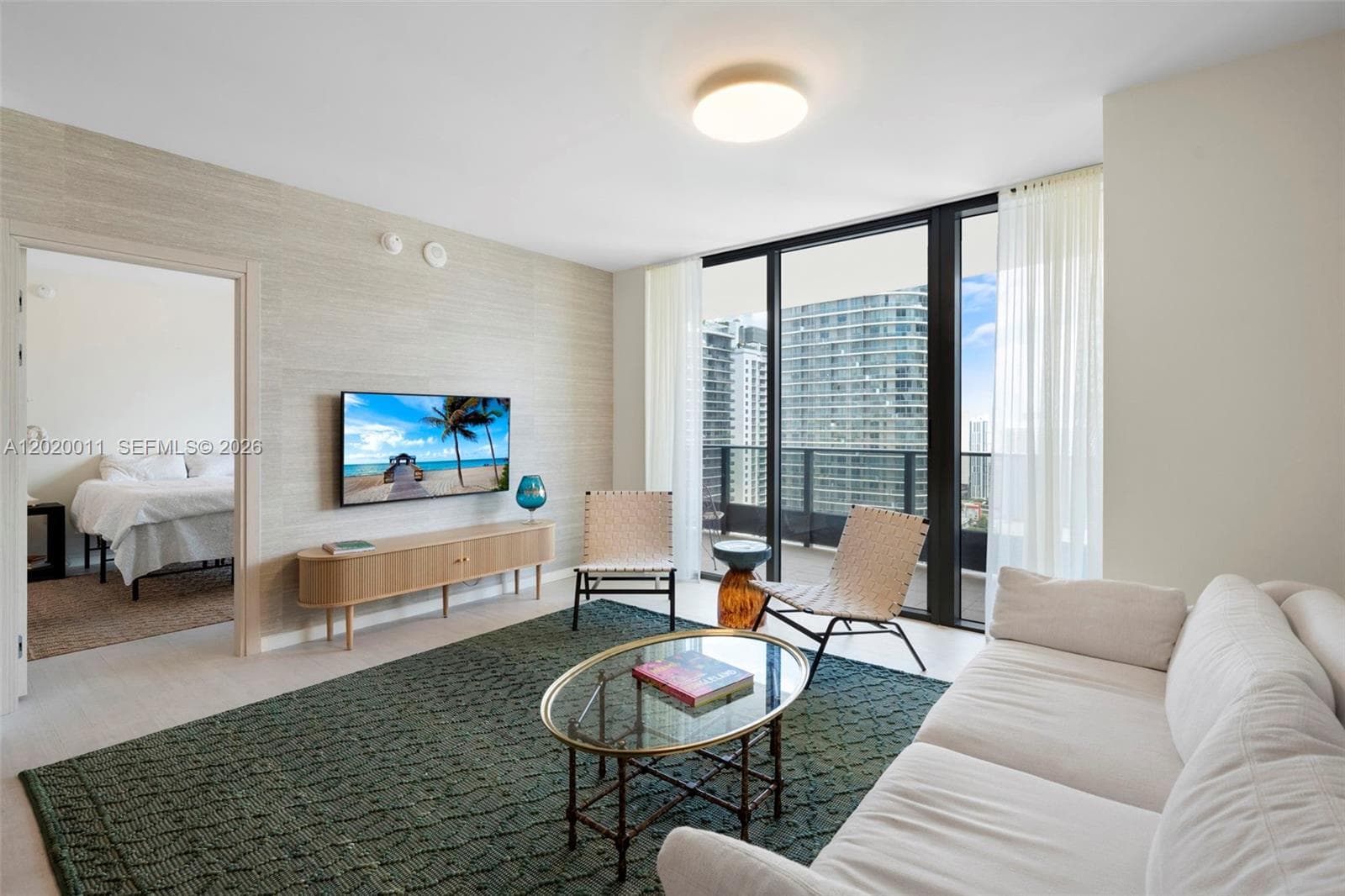1000 Brickell Plz # 4014, Miami FL 33131 — 17