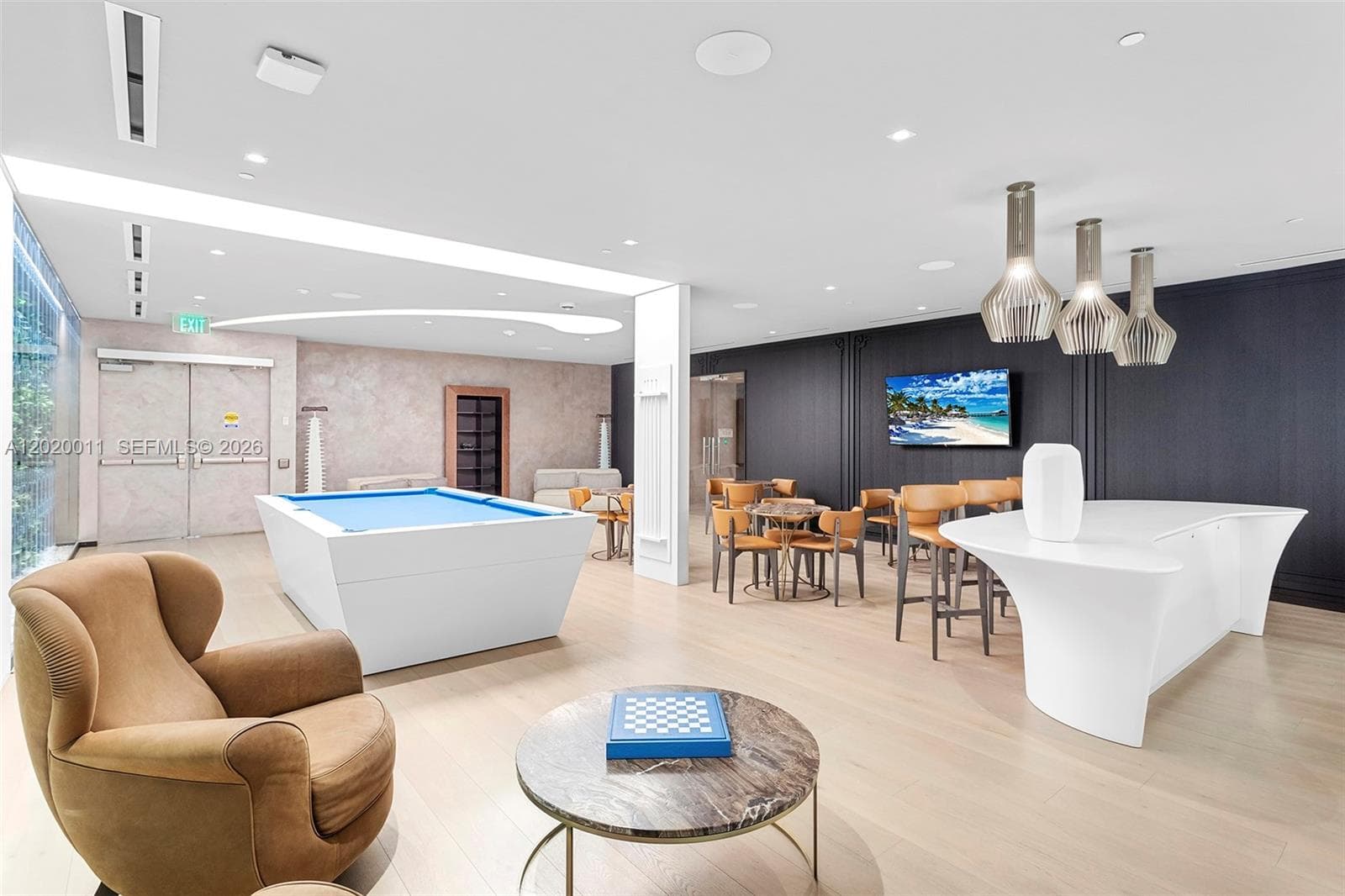 1000 Brickell Plz # 4014, Miami FL 33131 — 41