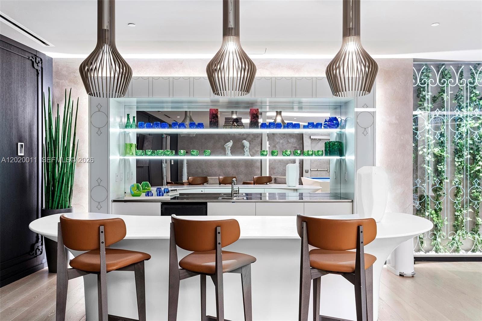 1000 Brickell Plz # 4014, Miami FL 33131 — 31