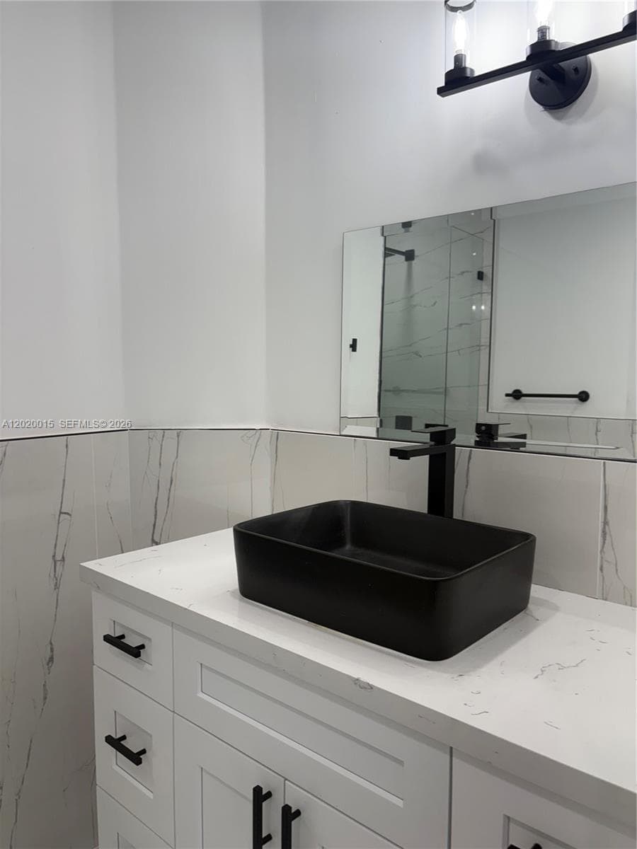 1405 SW 122nd Ave # 13, Miami FL 33184 — 16
