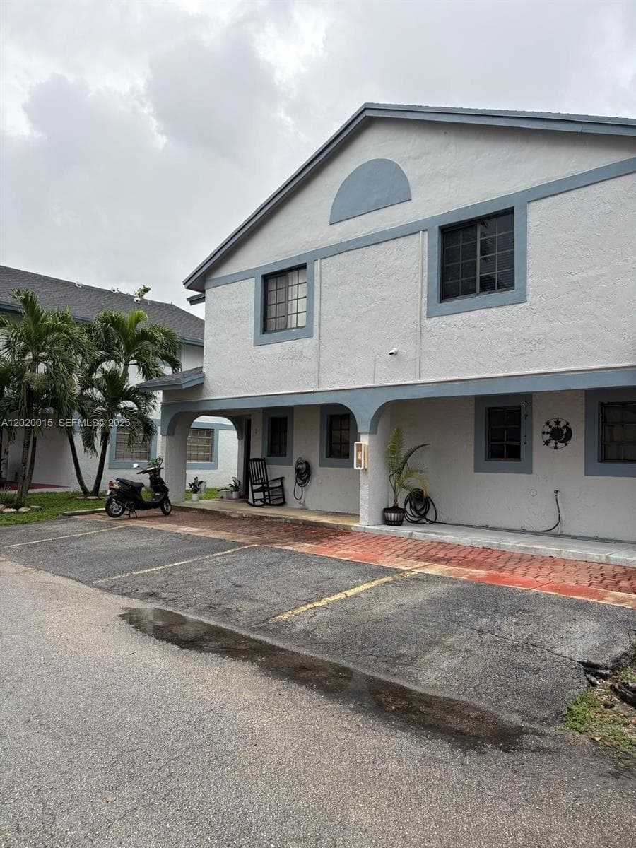 1405 SW 122nd Ave # 13, Miami FL 33184 — 3