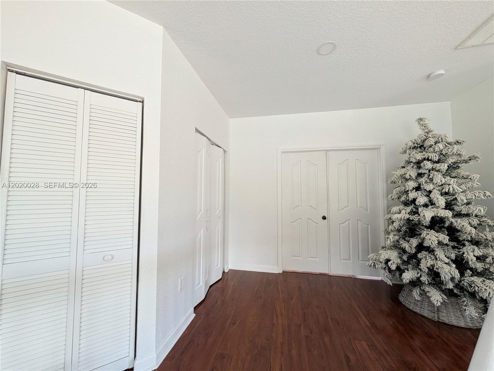 2882 NE 4th St, Homestead FL 33033 — 21