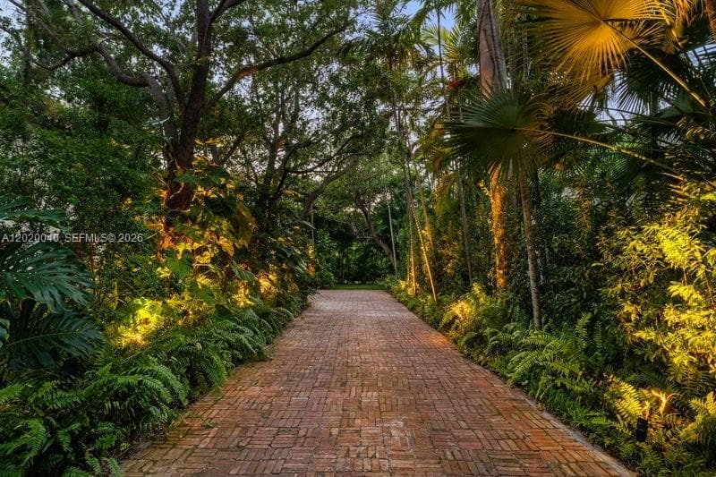 5812 Alton Rd, Miami Beach FL 33140 — 3