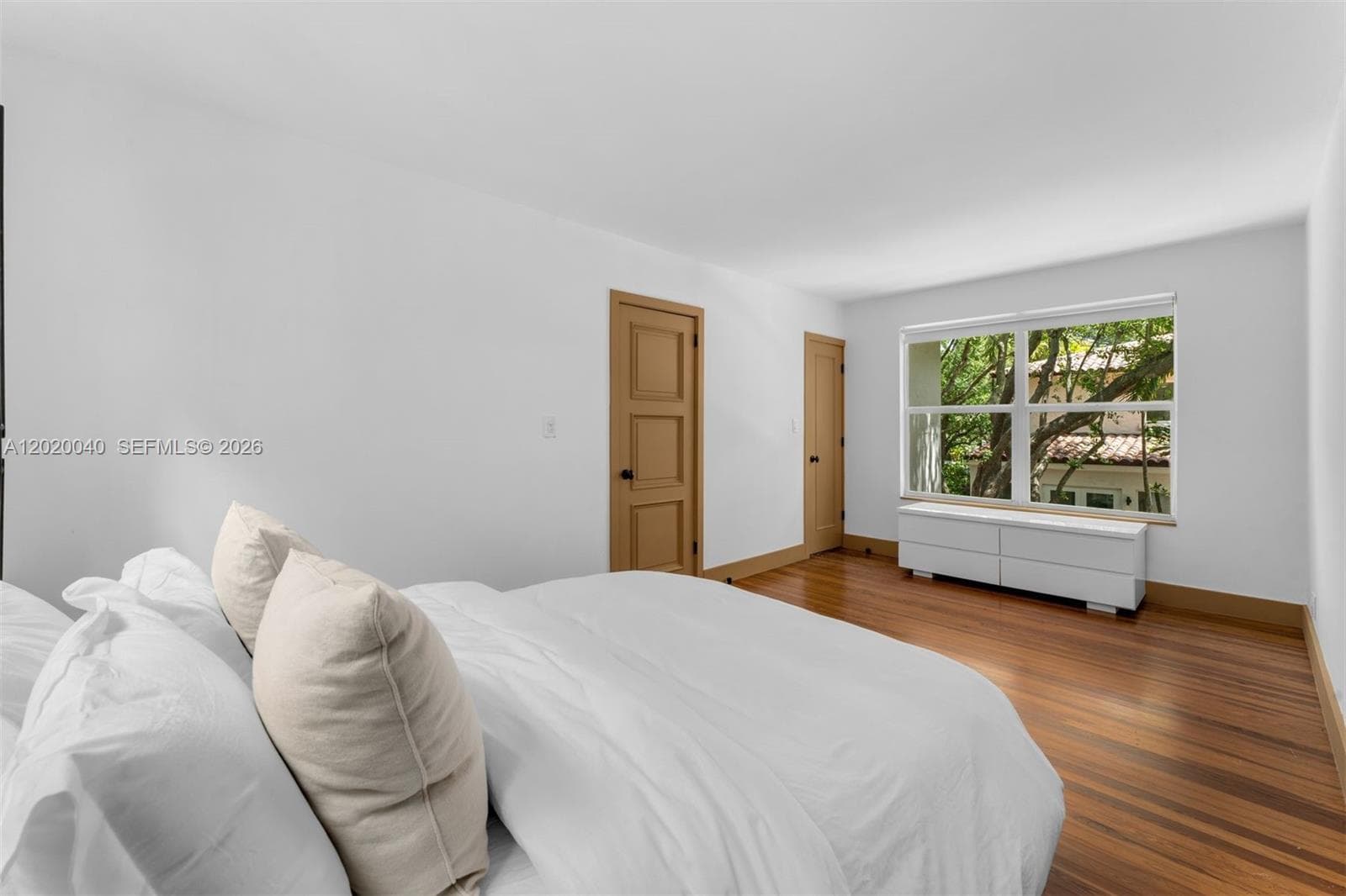 5812 Alton Rd, Miami Beach FL 33140 — 28