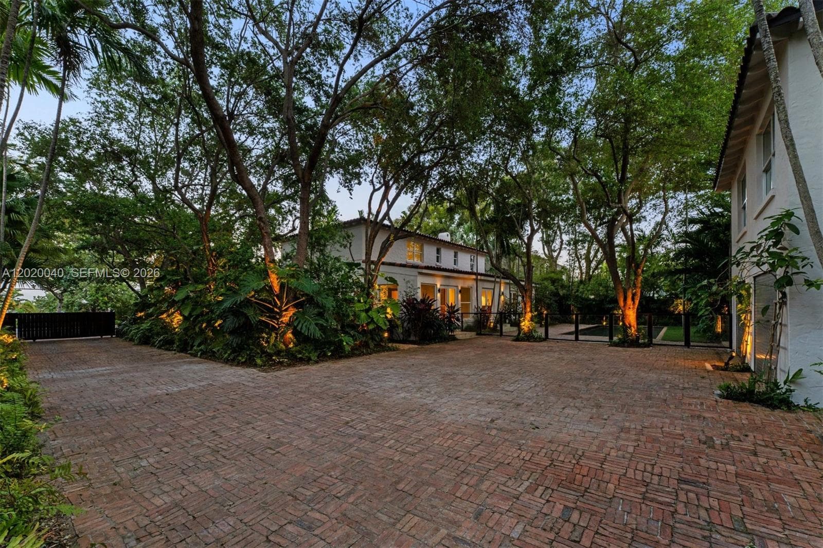 5812 Alton Rd, Miami Beach FL 33140 — 41