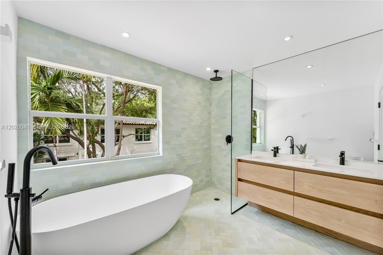 5812 Alton Rd, Miami Beach FL 33140 — 18