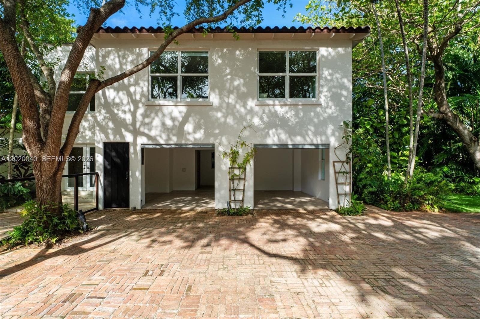 5812 Alton Rd, Miami Beach FL 33140 — 35