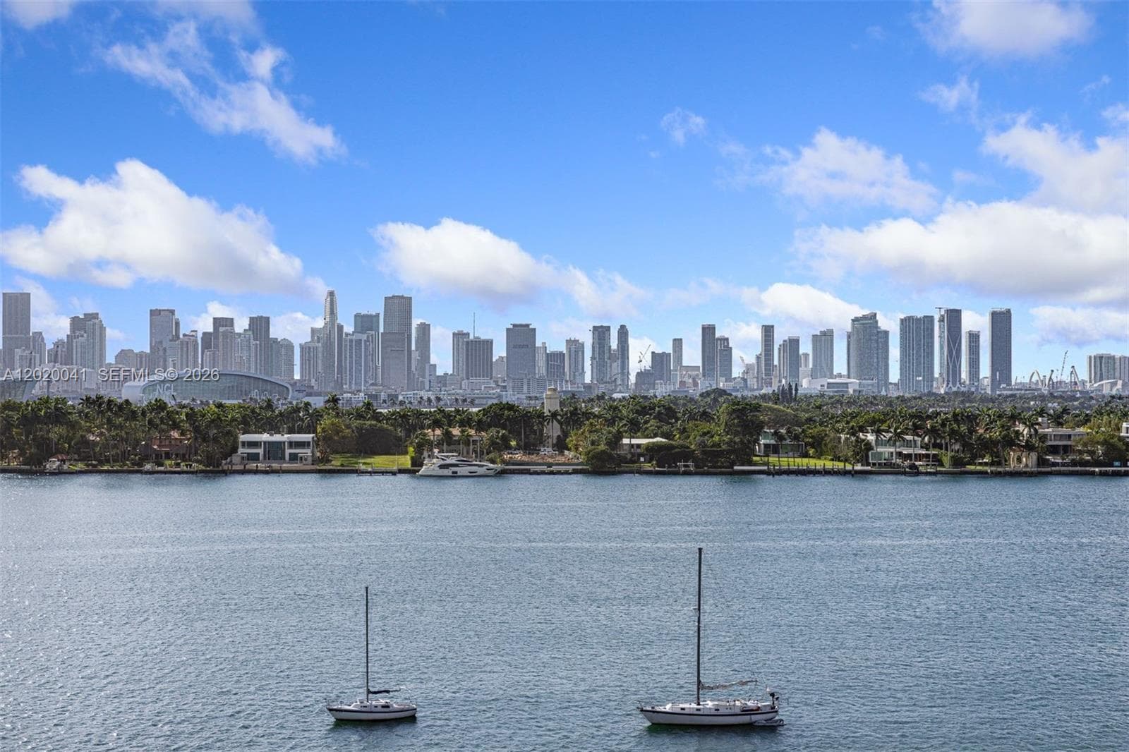 800 West Ave, Miami Beach FL 33139 — 32