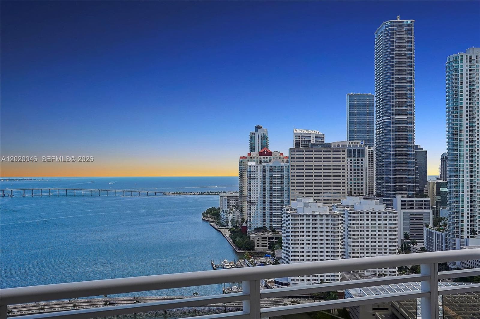 901 Brickell Key Blvd # 3204, Miami FL 33131 — 55