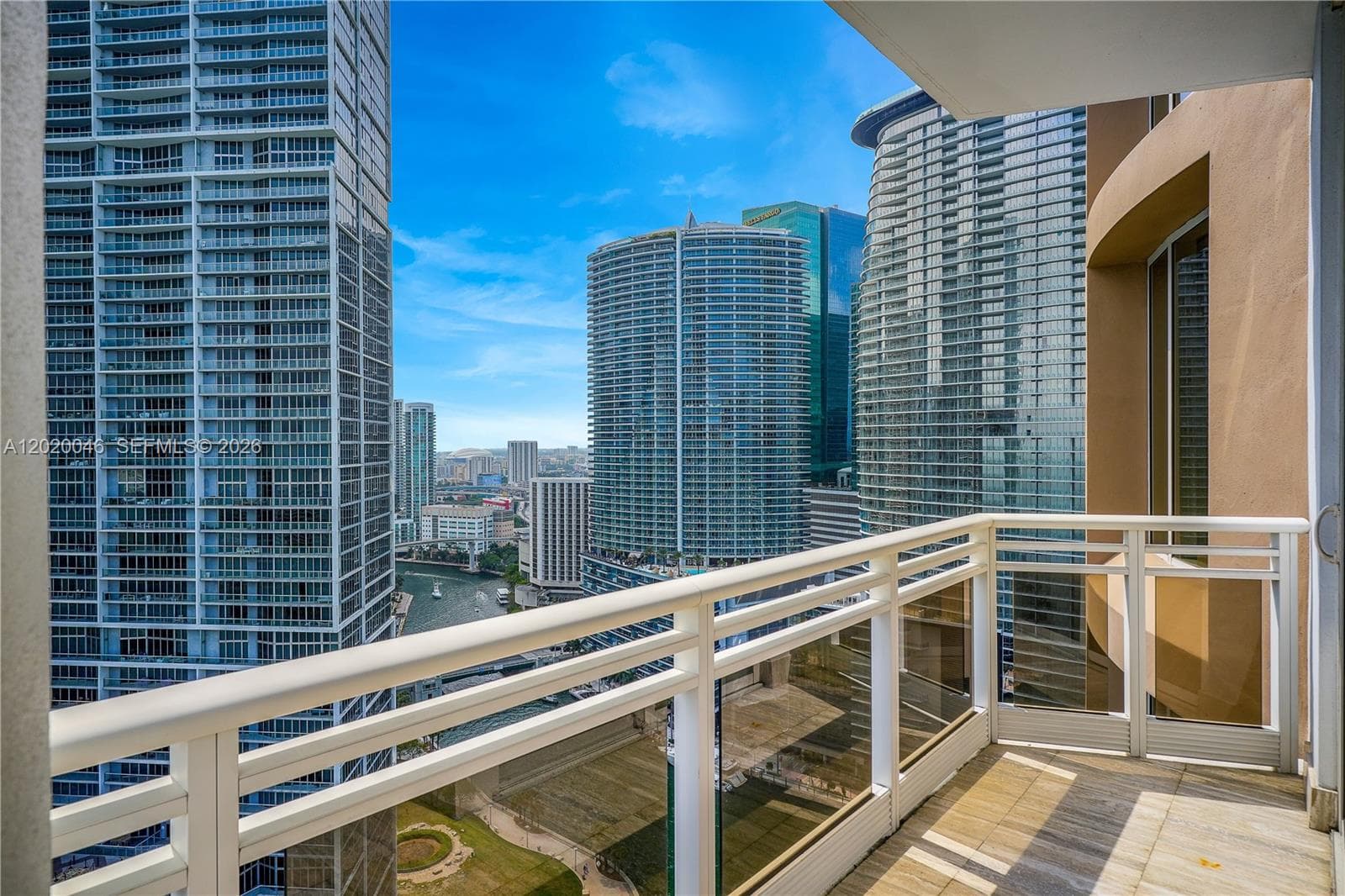 901 Brickell Key Blvd # 3204, Miami FL 33131 — 25