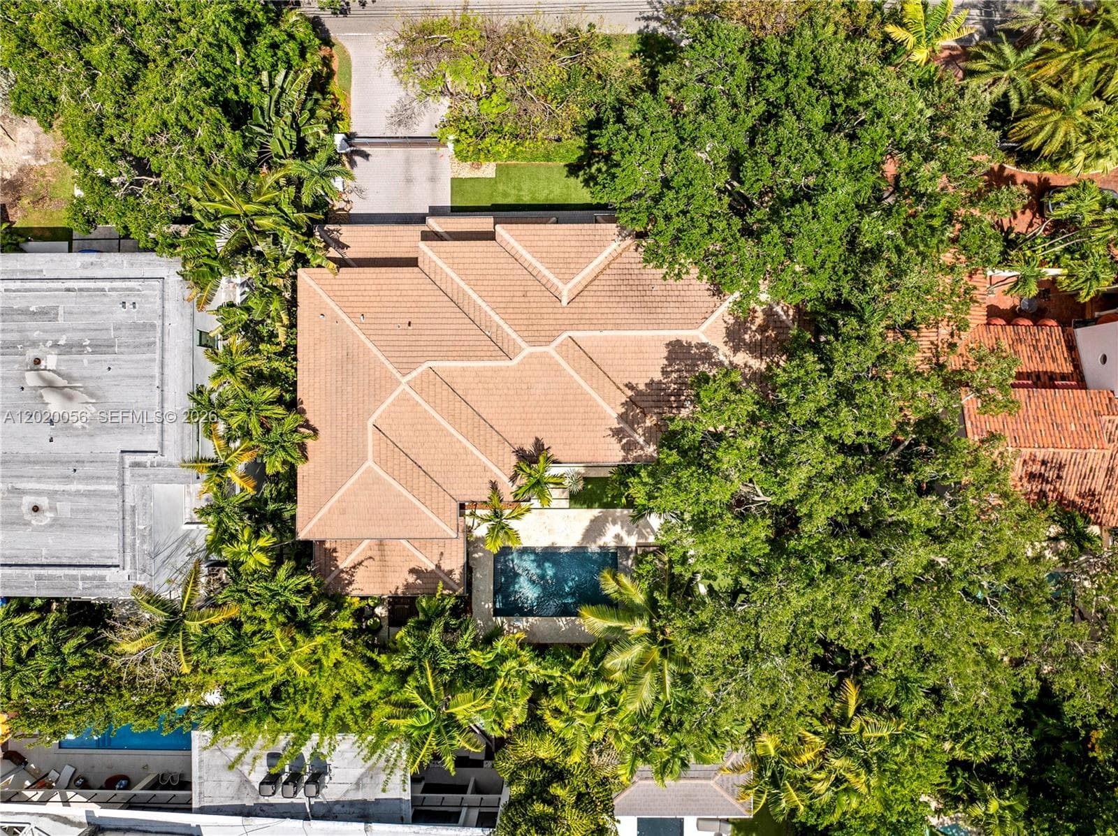 4196 S Douglas Rd, Miami FL 33133 — 93