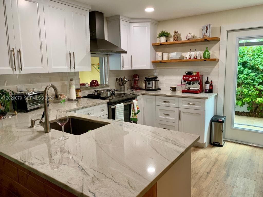 13611 SW 103rd St, Miami FL 33186 — 4