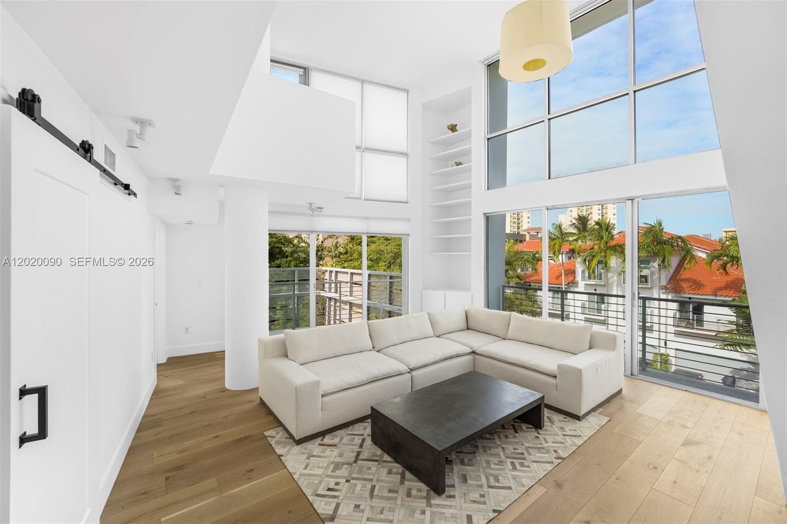 221 Jefferson Ave # 10, Miami Beach FL 33139 — 1