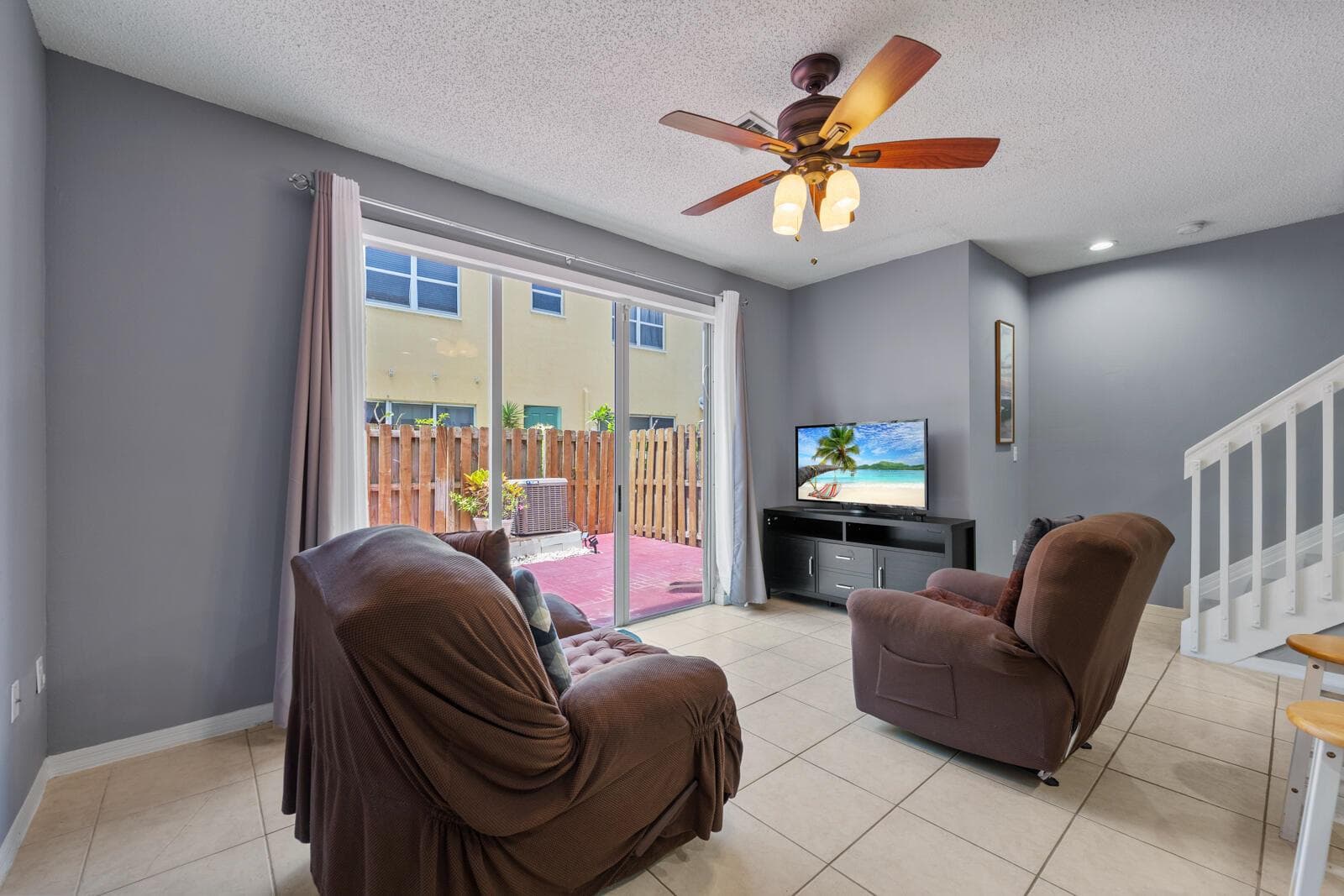 934 NE 42nd Terrace, Homestead FL 33033 — 18