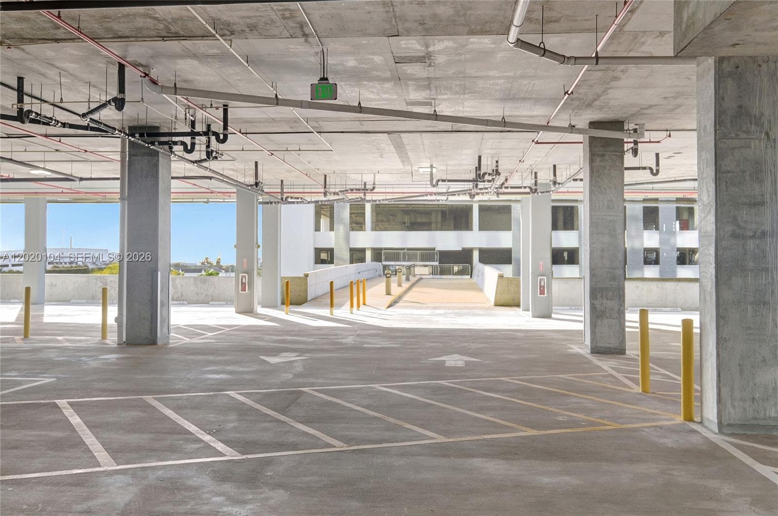 21290 Biscayne # 210, Aventura FL 33180 — 27