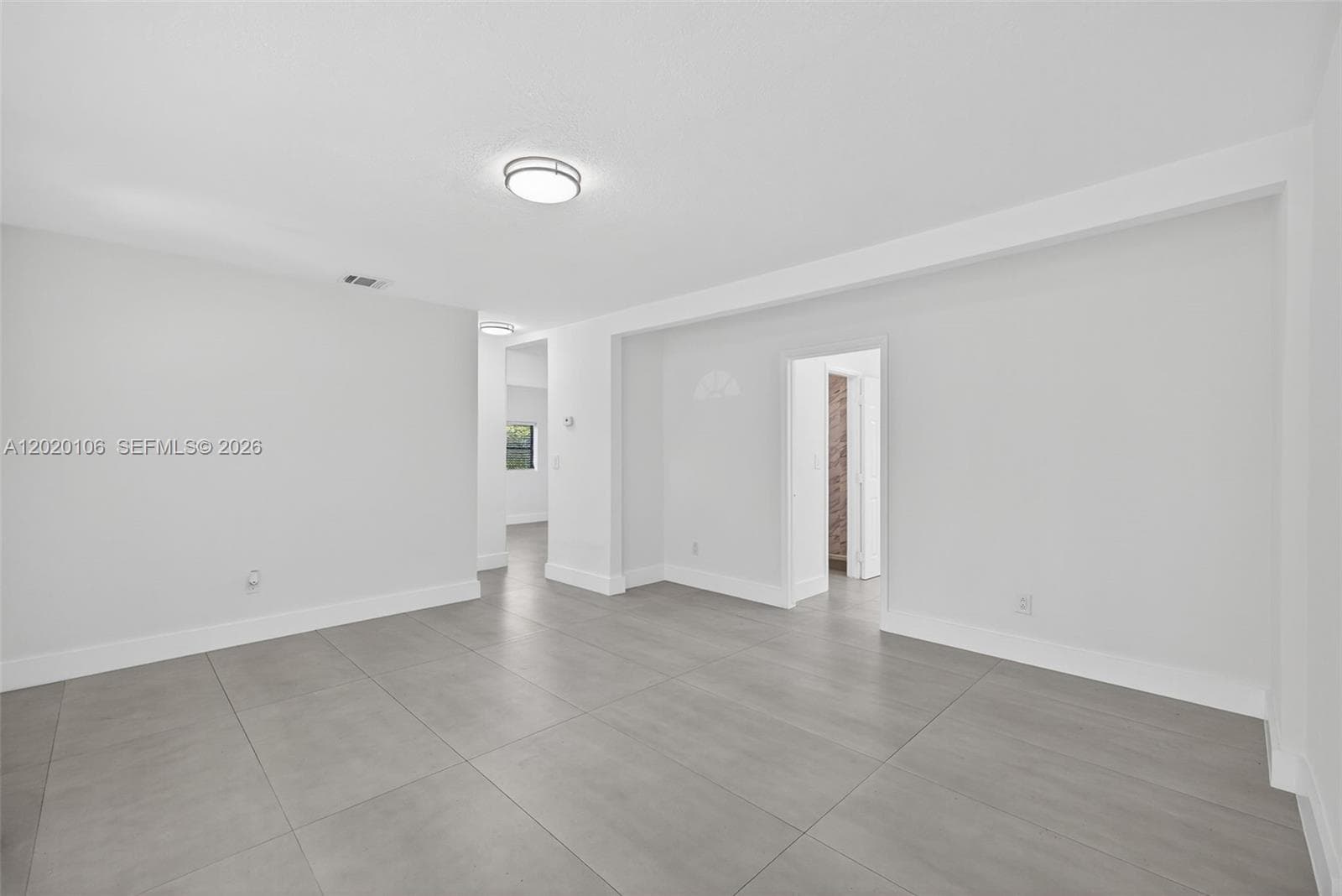 Fulford By Sea Sec E, North Miami Beach, FL — 25