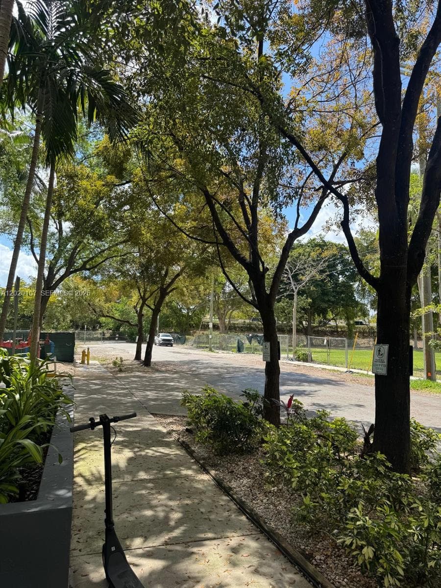 1723 SW 2nd Ave # 704, Miami FL 33129 — 31