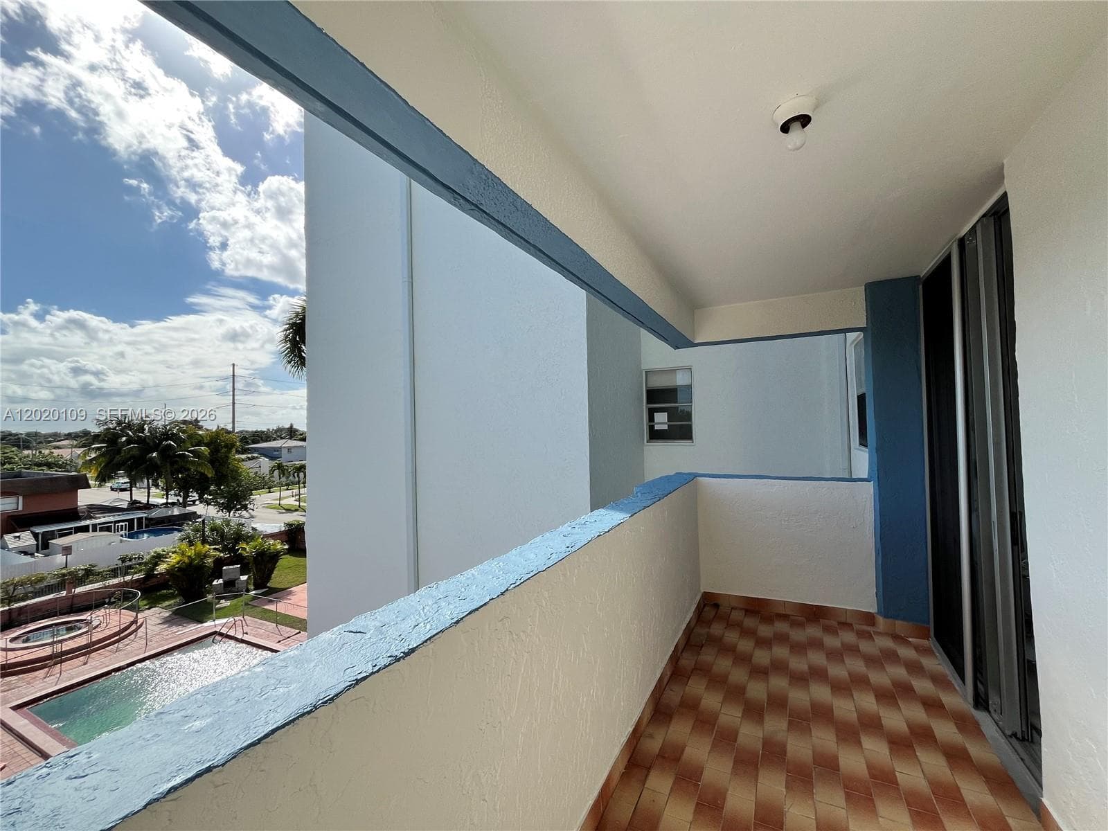 5050 NW 7th St # 312, Miami FL 33126 — 10