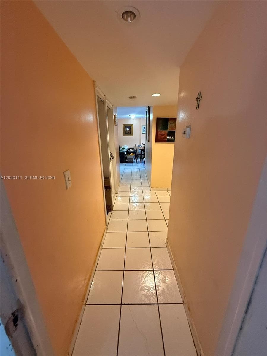 6780 W 2nd Ct # 313, Hialeah FL 33012 — 16