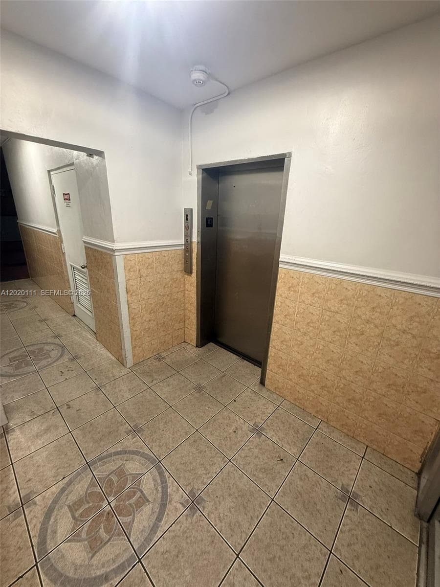 6780 W 2nd Ct # 313, Hialeah FL 33012 — 26