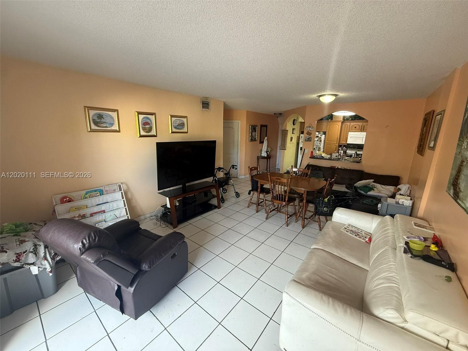 6780 W 2nd Ct # 313, Hialeah FL 33012 — 3