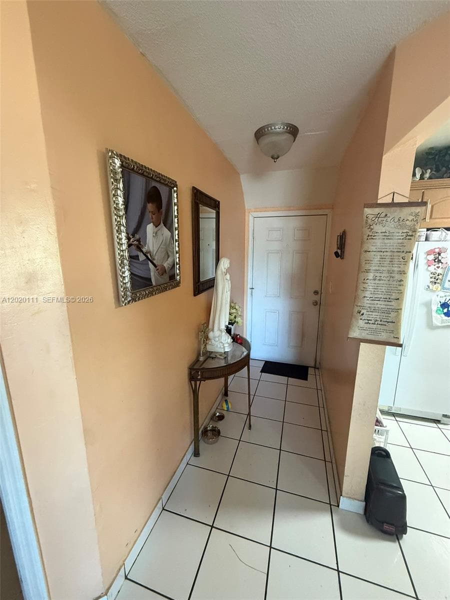 6780 W 2nd Ct # 313, Hialeah FL 33012 — 5