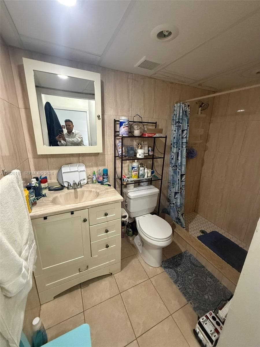 6780 W 2nd Ct # 313, Hialeah FL 33012 — 11