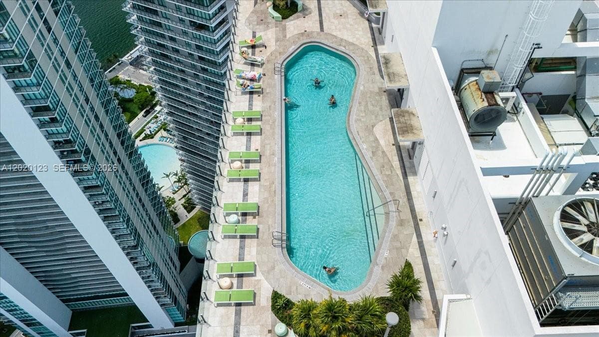 501 NE 31st St # 1201, Miami FL 33137 — 72